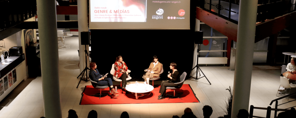 La Parenthèse /  Table ronde